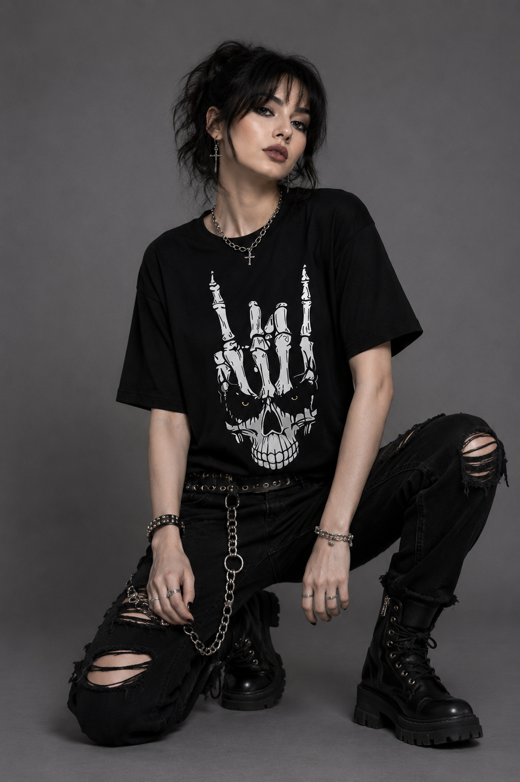 Horns Up Tee